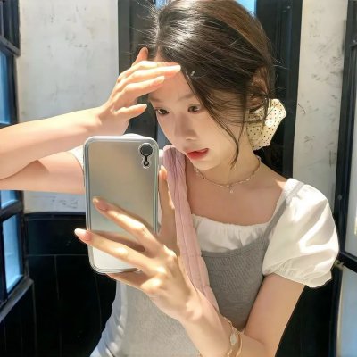 警戒第一季海报